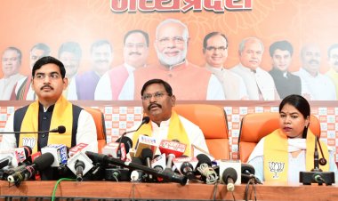 कांग्रेस ने छीना आदिवासियों का हक, भाजपा सरकार ने दिये अधिकार :- केंद्रीय मंत्री श्री अर्जुन मुंडा