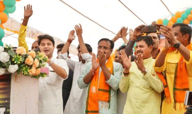 डबल इंजन की सरकार ने तस्वीर बदल दी :- मंत्री श्री ज्योतिरादित्य सिंधिया