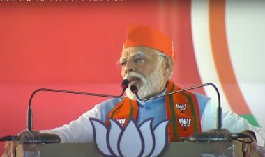 रिवर्स गियर की एक्सपर्ट है कांग्रेस, विकास की गाड़ी को पीछे ले जाएगी  :- श्री नरेंद्र मोदी जी