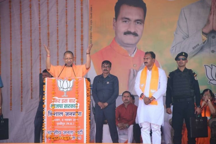 कांग्रेस ने राहुल गांधी को फ्री कर केदारनाथ भेज दिया :- श्री योगी आदित्यनाथ