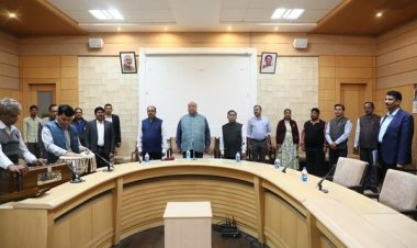 मंत्रालय में हुआ वंदे-मातरम गायन