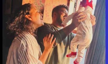 Christmas 2023: बेटी राबिया संग Swara Bhaskar और फहाद अहमद ने  मनाया पहला क्रिसमस, सैंटा कैप लगाए दिखीं कपल की लाडली