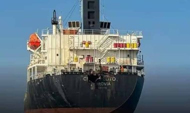 सर्विलांस विमान P-8I, सी गार्डियन ड्रोन... अरब सागर में हमले के बाद इंडियन नेवी ने बढ़ाई चौकसी, 5 वॉरशिप किए तैनात