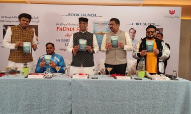 पद्मश्री अवार्डी सतेन्‍द्र सिंह के जीवन पर आधारित "अ लाइफ चेंजिंग अप्रोच" पुस्‍तक का अनावरण