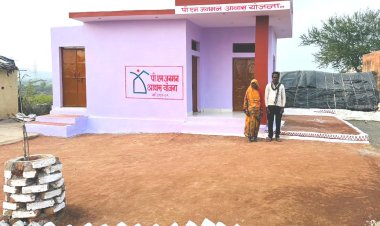 घर क्या होता है...., ये भागचन्द्र ने अब जाना