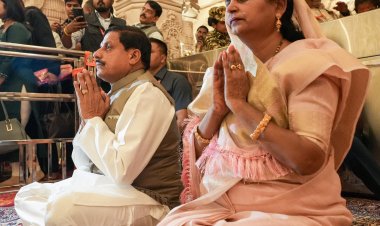 मुख्यमंत्री डॉ. मोहन यादव ने परिवार एवं मंत्रिमंडल के साथ किए श्री रामलला के  दर्शन और प्रदेश की जनता की सुख समृद्धि की कामना