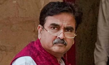 कलकत्ता हाई कोर्ट के पूर्व जज अभिजीत गंगोपाध्याय बीजेपी में हुए शामिल