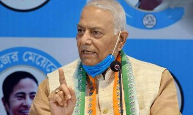 Election 2024: प्रोफेसर, IAS, फिर राजनेता, यशवंत सिन्हा बढ़ा सकते हैं BJP की मुसीबत, I.N.D.I.A से टिकट तय!