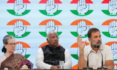 Congress Bank Account Freeze: पहले कहा पैसा नहीं निकाल पा रहे, फिर अकाउंट फ्रीज के मामले को लेकर सुप्रीम कोर्ट पहुंची कांग्रेस