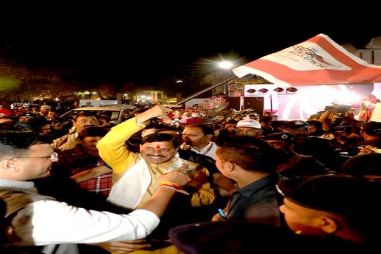 भारतीय परिधान साड़ी स्त्रीत्व, गरिमा और आत्मविश्वास का प्रतीक : मुख्यमंत्री डॉ. मोहन यादव