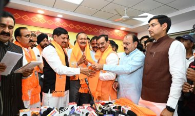 उज्जैन के पूर्व विधायक श्री रामलाल मालवीय ने भाजपा की सदस्यता ली