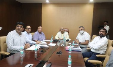 लोक परिसम्पत्तियों का बेहतर प्रबंधन करें, इन्हें अतिक्रमण मुक्त करें: मंत्री डॉ. शाह