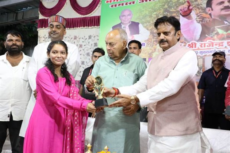 गोविंदगढ़ में सफेद शेरों के ब्रीडिंग सेंटर का कार्य शीघ्र प्रारंभ होगा: उप-मुख्यमंत्री श्री शुक्ल