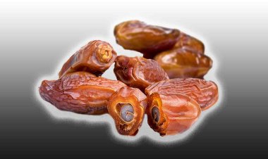 Sugar patients: डायबिटीज मरीज खा सकते हैं खजूर? कहीं शुगर लेवल तो नहीं बढ़ जाएगा