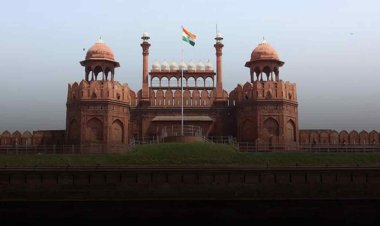 'लाल किला हमारा, दिलवाइए कब्जा', मुगलों की बहू ने कोर्ट से अपील तो मिला क्या जवाब?