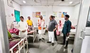 कुटीर एवं ग्रामोद्योग राज्यमंत्री श्री जायसवाल ने किया सामुदायिक स्वास्थ्य केन्द्र कोतमा का निरीक्षण