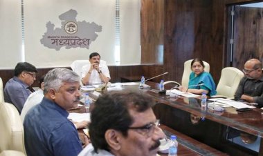 आनंद विभाग, अन्य विभागों से समन्वय कर गतिविधियों का संचालन करें : मुख्यमंत्री डॉ. यादव