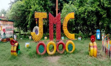 प्रधानमंत्री श्री मोदी ने "मन की बात" में की झाबुआ के सफाई कर्मियों की सराहना