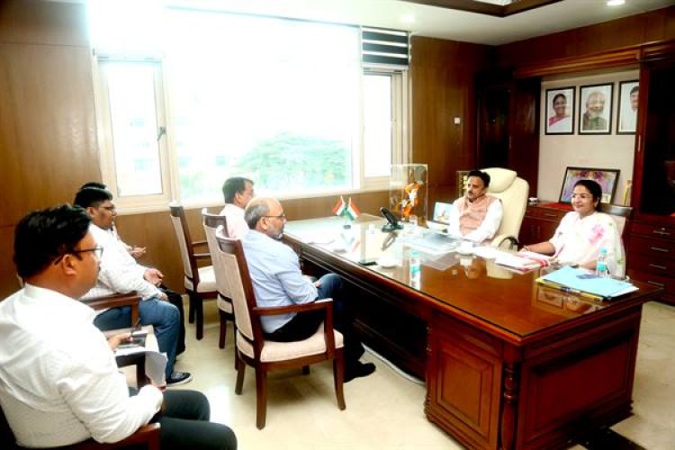 स्लीमनाबाद टनल का निर्माण कार्य समय-सीमा में पूर्ण करें : उप-मुख्यमंत्री श्री शुक्ल