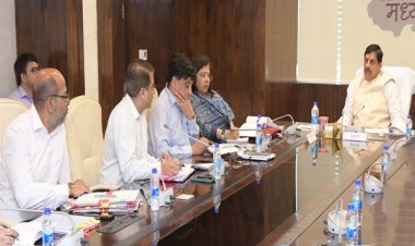 किफायती दरों पर रेत उपलब्ध कराने के लिए पत्थरों से निर्मित होने वाली "एम-सैण्ड" को करें प्रोत्साहित - मुख्यमंत्री डॉ. यादव