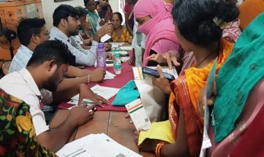 रायपुर:श्रम विभाग द्वारा दो हजार मोबाईल कैंप लगाए गए