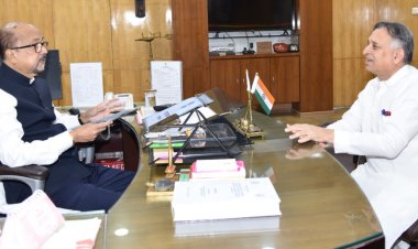 रायपुर : राज्यपाल श्री डेका से महावीर सेवा संगठन के महासचिव ने की भेंट