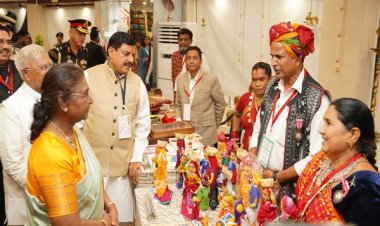 जनजाति संस्कृति एवं कला को संरक्षित रखने कलाकारों का योगदान महत्वपूर्ण:राष्ट्रपति श्रीमती मुर्मु