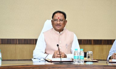 रायपुर : मुख्यमंत्री श्री विष्णु देव साय की अध्यक्षता में मंत्रालय महानदी भवन में कैबिनेट की बैठक शुरू