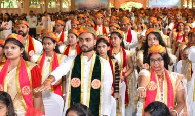 रायपुर : श्री रावतपुरा सरकार विश्वविद्यालय के तृतीय दीक्षांत समारोह में शामिल हुए राज्यपाल