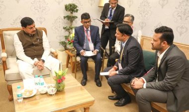 मुख्यमंत्री डॉ. यादव ने रीजनल इंडस्ट्री कांक्लेव में आये उद्योग समूहों के प्रतिनिधियों से की वन-टू-वन चर्चा