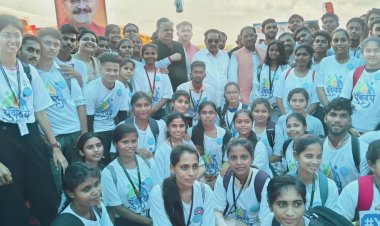 रायपुर : मुख्यमंत्री एवं केन्द्रीय जल शक्ति मंत्री ने किया राजनांदगांव युवोदय कार्यक्रम का शुभारंभ