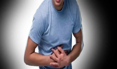 लगातार हो रही है कब्ज तो ये कैंसर का हो सकता है संकेत, इग्नोर करने से जा सकती है जान