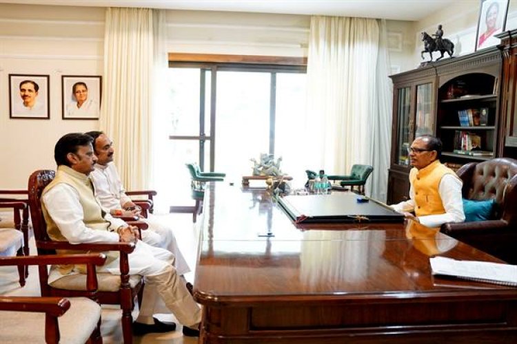 केंद्रीय कृषि मंत्री श्री चौहान के चाचा श्री चैन सिंह के निधन पर उप मुख्यमंत्री श्री शुक्ल ने व्यक्त किया शोक