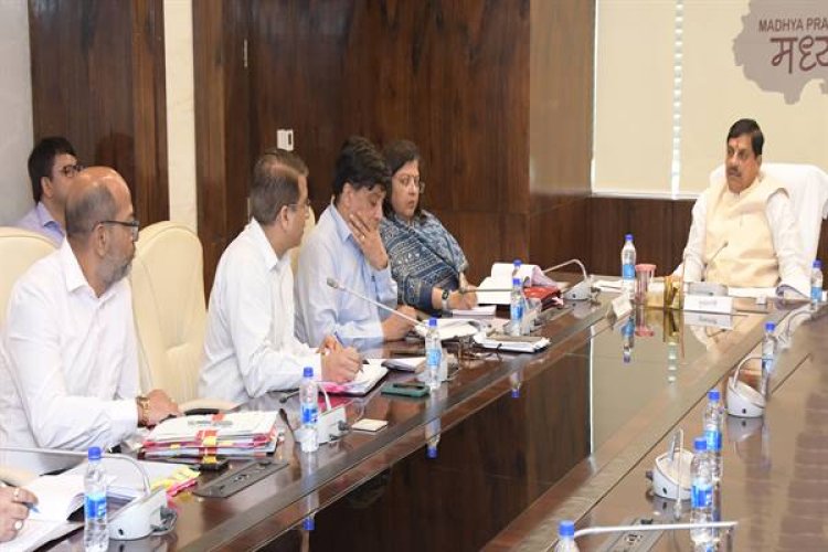 किफायती दरों पर रेत उपलब्ध कराने के लिए पत्थरों से निर्मित होने वाली "एम-सैण्ड" को करें प्रोत्साहित - मुख्यमंत्री डॉ. यादव