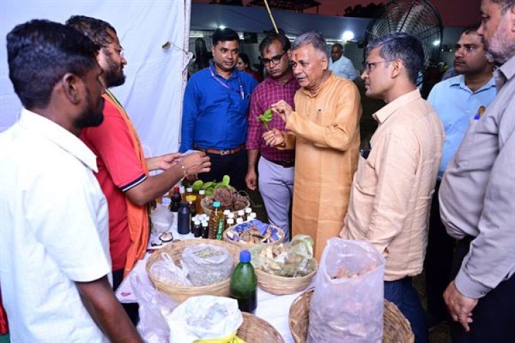 परंपरागत पैथी सर्वश्रेष्ठ है, इसके दस्तावेजीकरण की आवश्यकता: आयुष मंत्री श्री परमार