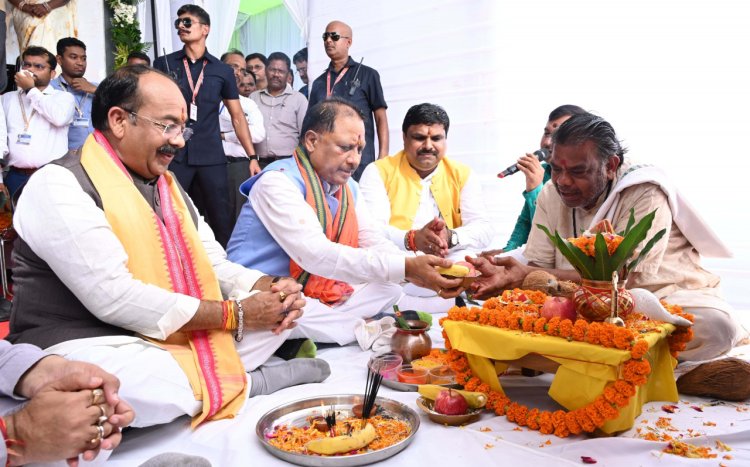 रायपुर : मुख्यमंत्री श्री साय ने दुर्ग नगर में किया 23 करोड़ रूपए की लागत के विभिन्न विकास कार्यों का भूमिपूजन