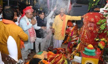 रायपुर : मुख्यमंत्री श्री विष्णु देव साय ने की अंगार मोती दाई की पूजा-अर्चना
