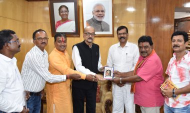 रायपुर : राज्यपाल श्री डेका से विधायक श्री साहू ने की सौजन्य भेंट