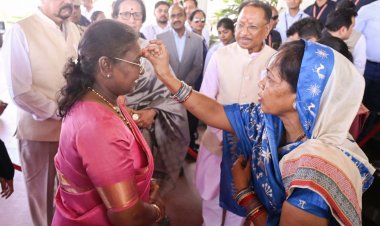 रायपुर : राष्ट्रपति श्रीमती द्रौपदी मुर्मु का मुख्यमंत्री निवास में आत्मीय स्वागत