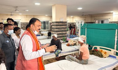 रायपुर : स्वास्थ्य मंत्री ने किया मेकाहारा अस्पताल का निरीक्षण