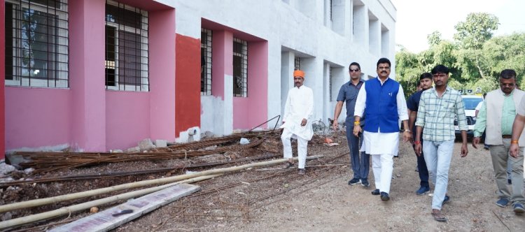 मंत्री श्री राजपूत ने निर्माणाधीन महाविद्यालय और सीएम राइज स्कूल का किया निरीक्षण