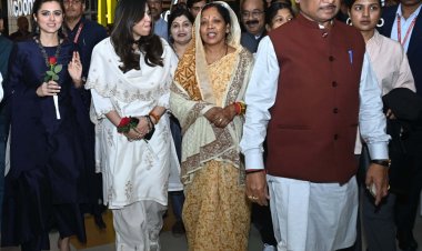 रायपुर : मुख्यमंत्री ने सपरिवार देखी ‘द साबरमती रिपोर्ट’ फिल्म