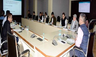 सभी राजनीतिक दल विजयपुर एवं बुधनी विधानसभा क्षेत्र के लिये कर दें बीएलए की नियुक्ति : मुख्य निर्वाचन पदाधिकारी श्री सिंह