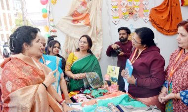 भारतीय ज्ञान परम्परा को आगे बढ़ाने में महिलाओं की महत्वपूर्ण भूमिका : राज्य मंत्री श्रीमती गौर