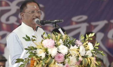 रायपुर : बाबा गुरू घासीदास के मनखे-मनखे एक समान का संदेश आज भी प्रासंगिक: मुख्यमंत्री श्री विष्णु देव साय