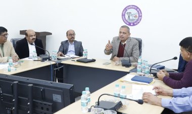 एम.पी. ट्रांसको की त्रैमासिक रिव्यू मीटिंग