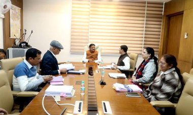 उप मुख्यमंत्री श्री शुक्ल ने स्वास्थ्य संस्थानों के निर्माण कार्यों और नियुक्तियों की प्रगति की समीक्षा की