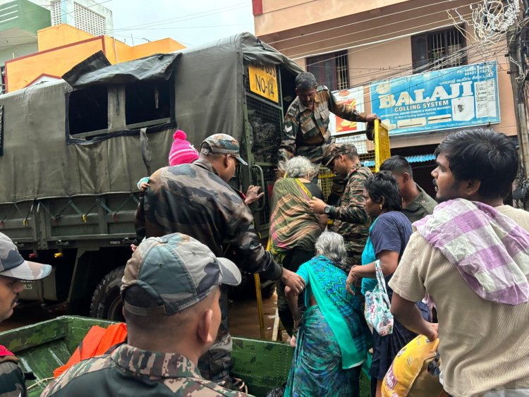 चक्रवात फेंगल: पीएम मोदी ने तमिलनाडु सीएम से की बात, मदद का दिया आश्वासन