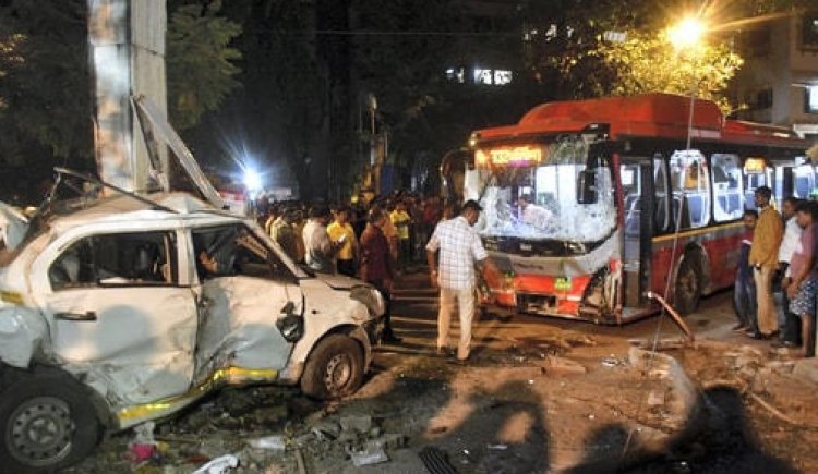 मुंबई के कुर्ला-वेस्‍ट बस दुर्घटना में 6 की मौत और 42 घायल