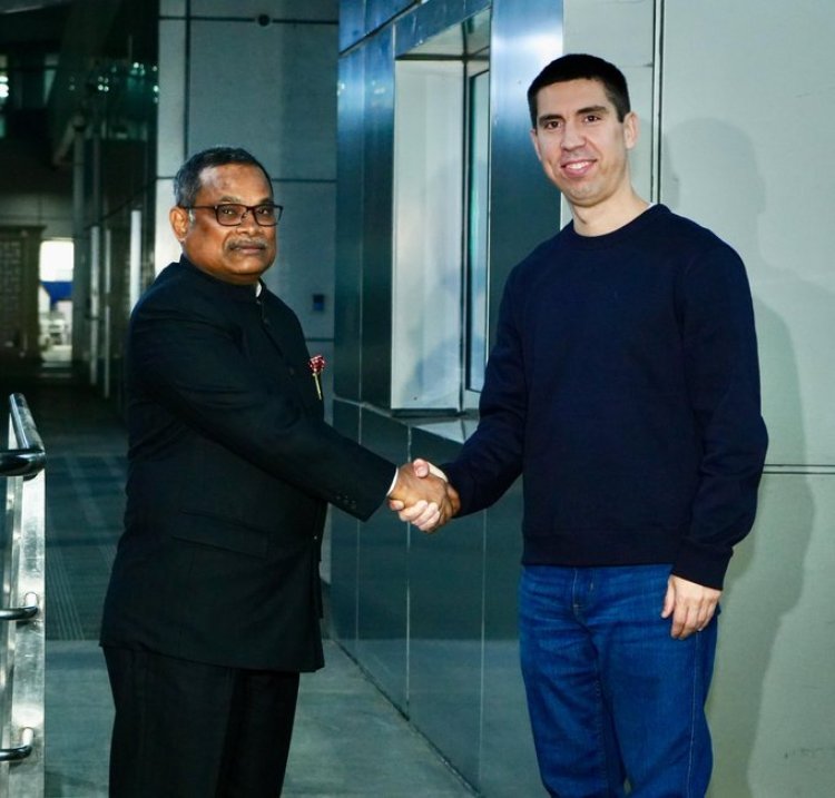 मोलडोवा के उप प्रधानमंत्री और विदेश मंत्री मिहाइल पोपसोई भारत की यात्रा पर नई दिल्‍ली पहुंचे